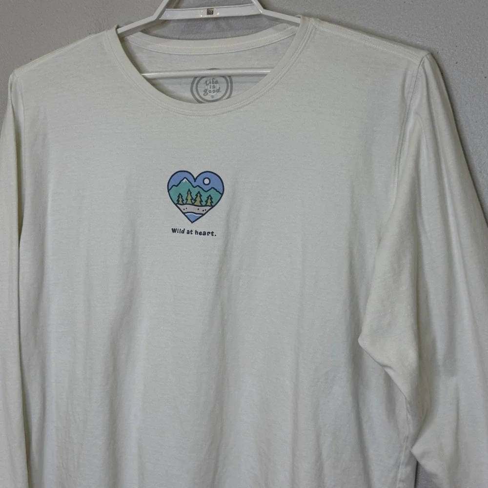 Life is Good Relaxed Fit T-Shirt Womens XXL Off White Wild at Heart Long Sleeve